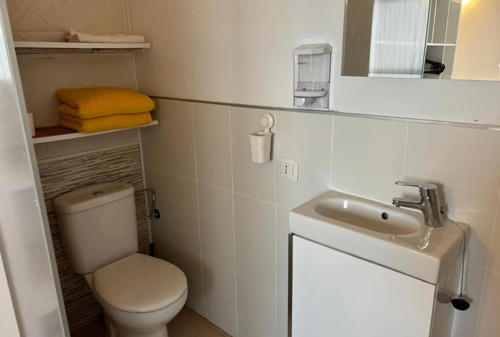 Pitaya Apartment Macher Spain